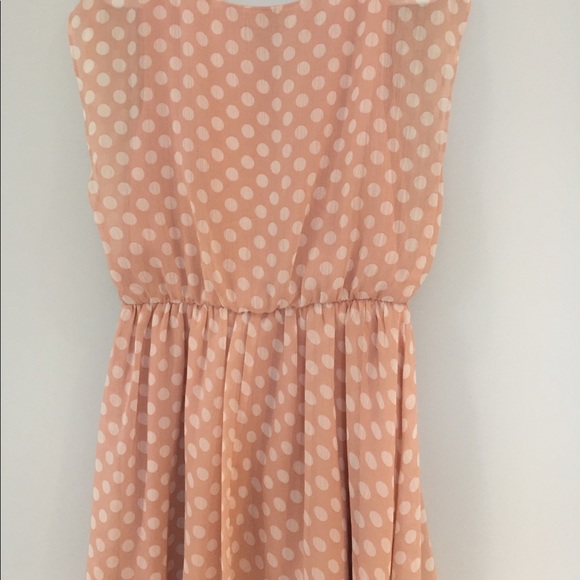 Pretty pink dress! - Picture 6 of 6